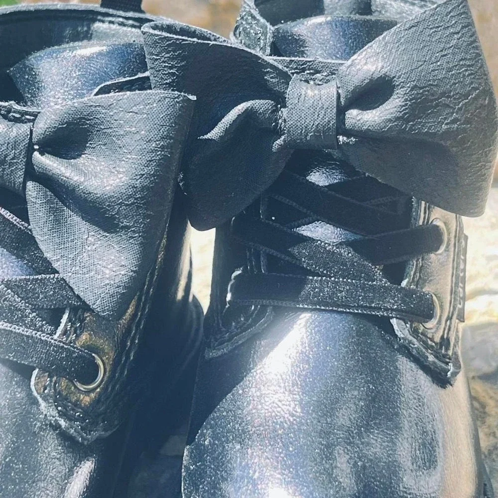 Carters toddler girl purple iridescent bow combat boots Size 10